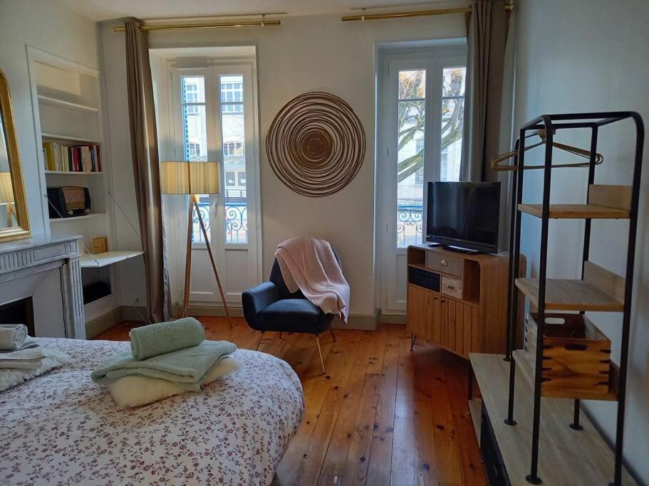 Maison Nadaud Avec Parking Prive Mont-de-Marsan Bagian luar foto